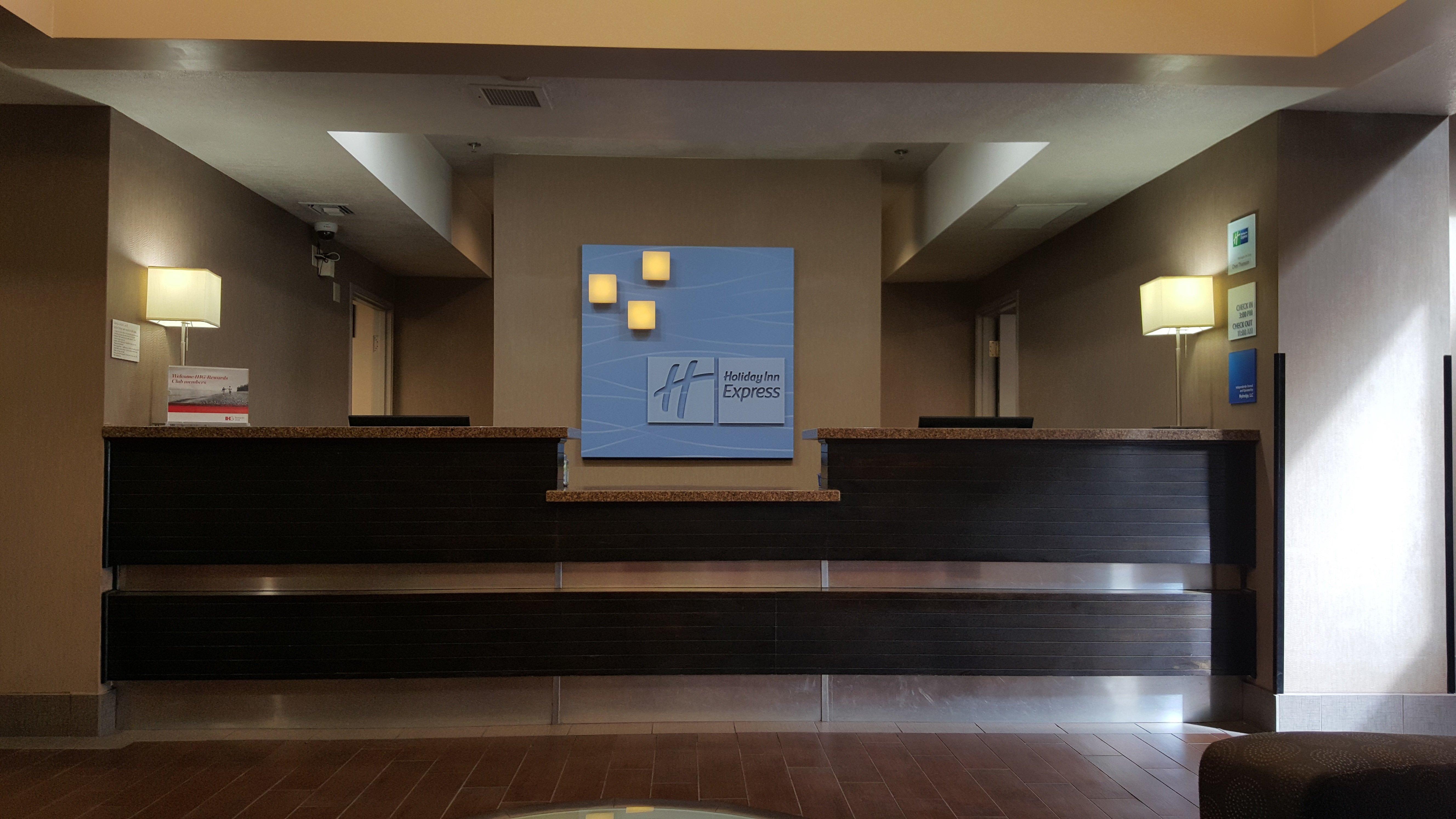 Holiday Inn Express Ogden By Ihg Exterior foto