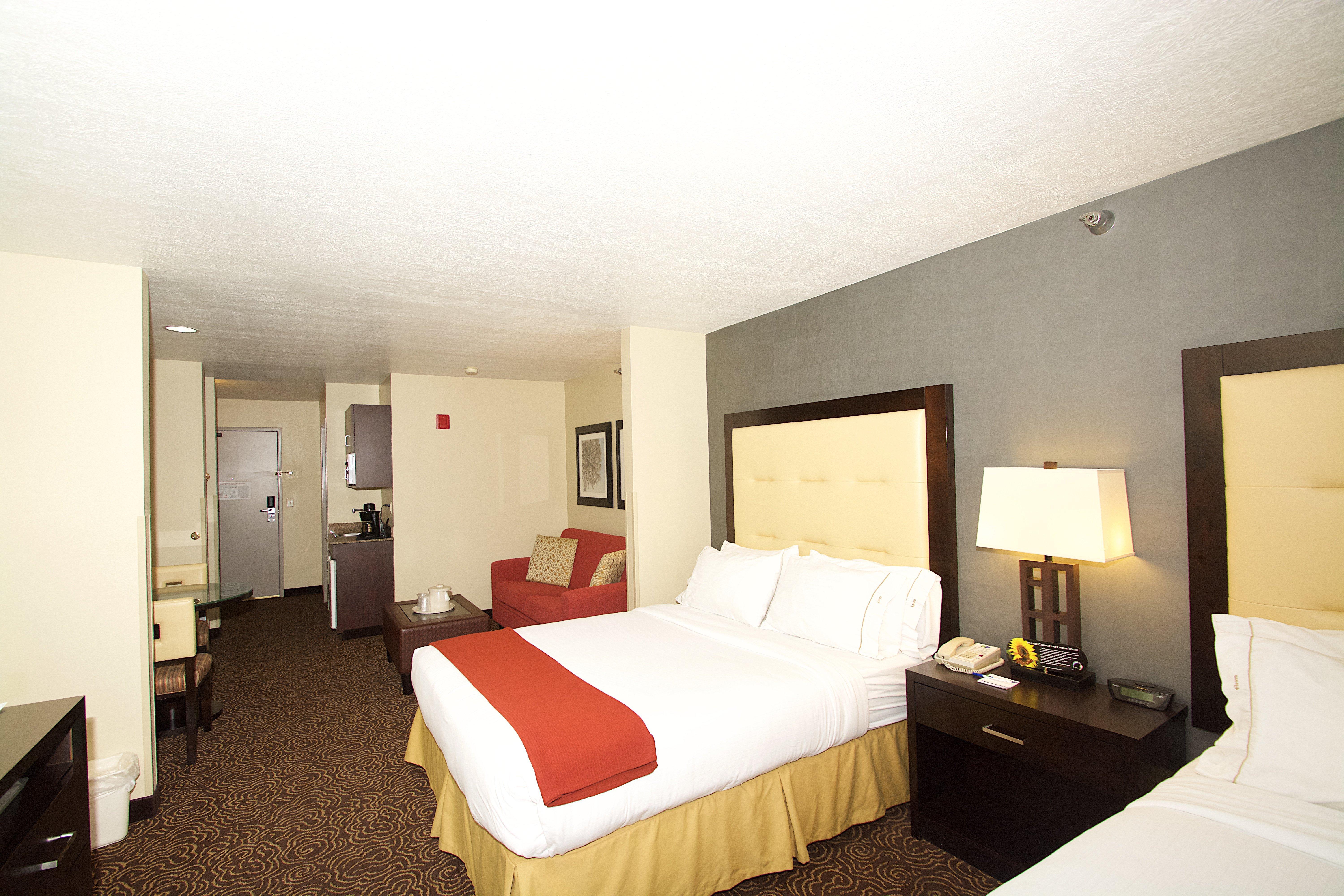 Holiday Inn Express Ogden By Ihg Exterior foto